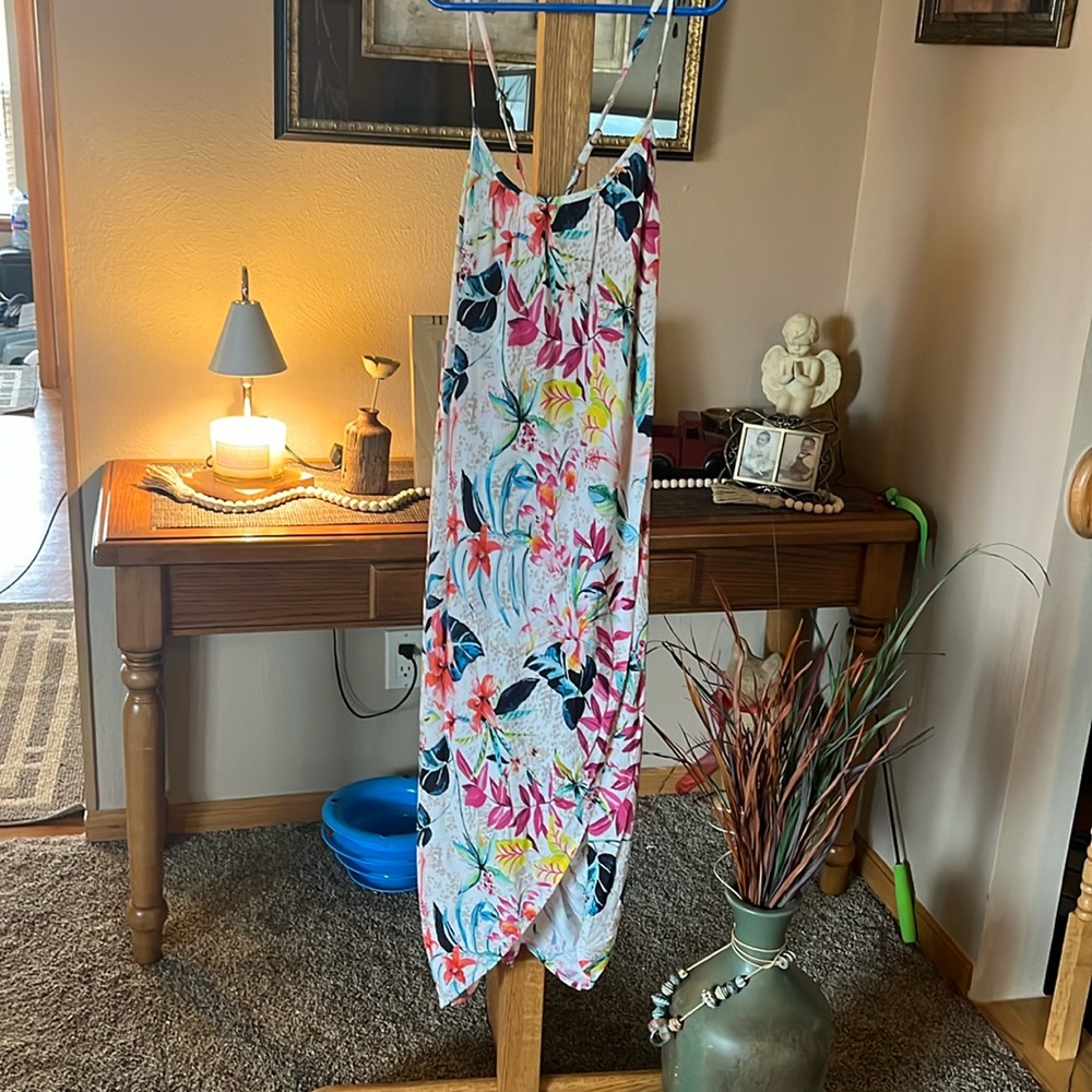 ❤️❤️Nyah coverup dress - large